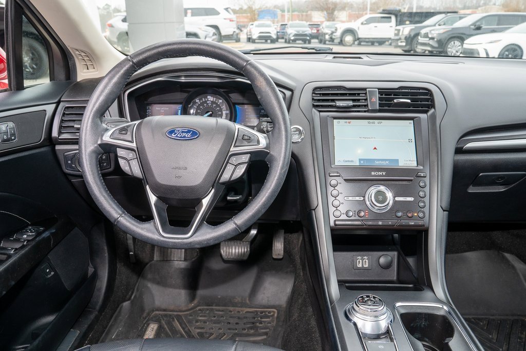 Used 2020 Ford Fusion Energi Titanium image 7