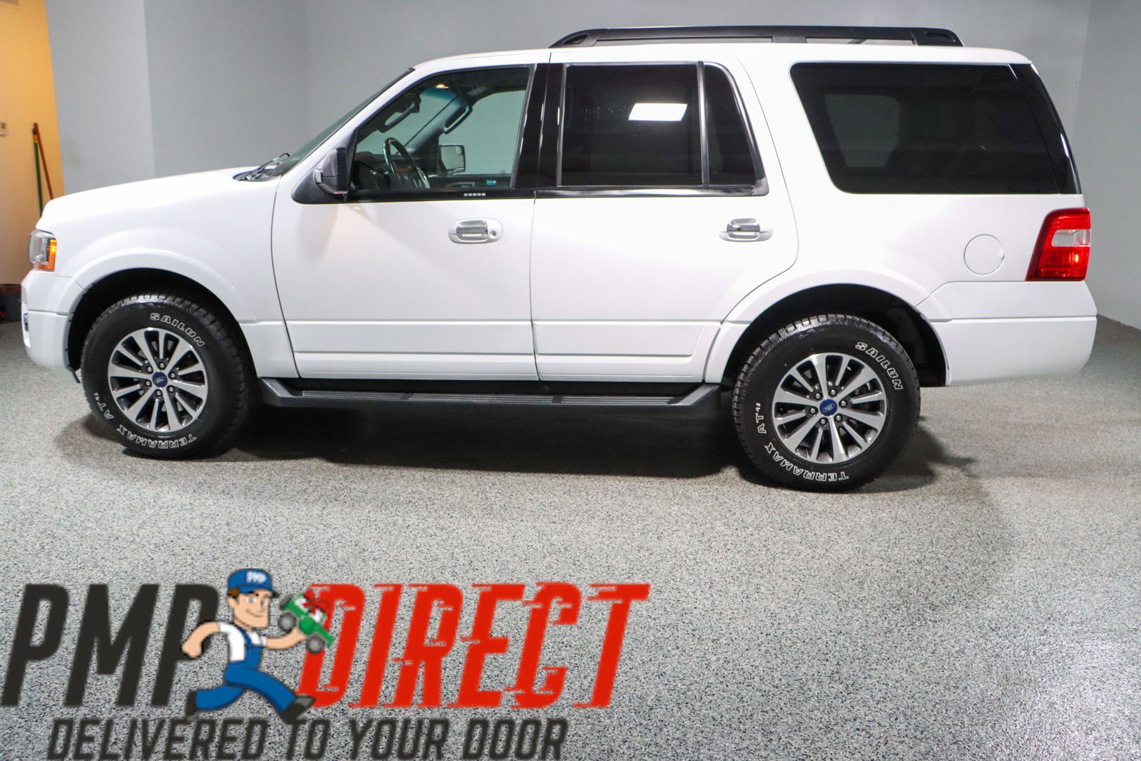 Used 2017 Ford Expedition XLT image 10