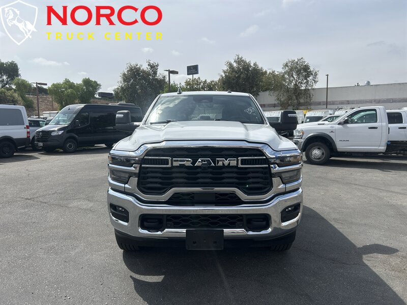Used 2025 RAM 2500 Big Horn AWD/4WD image 3