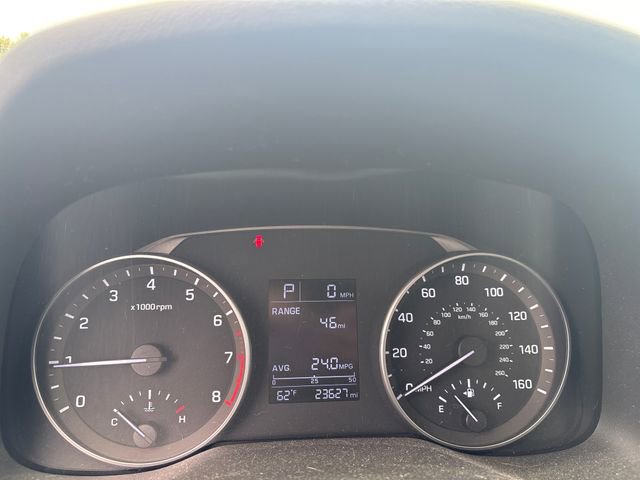 Used 2017 Hyundai Elantra SE FWD image 16