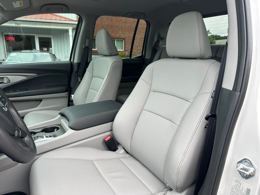 Used 2025 Honda Ridgeline RTL image 14