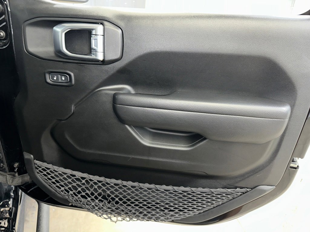 Used 2021 Jeep Wrangler Unlimited Sport image 25