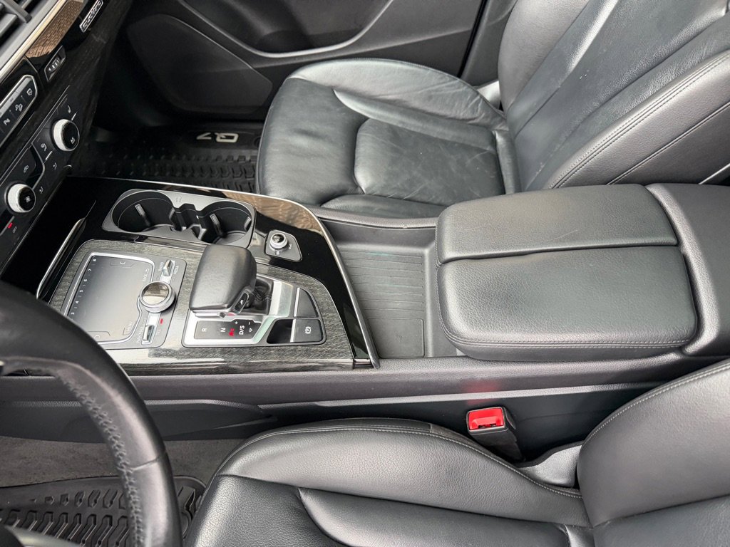 Used 2019 Audi Q7 3.0T Premium w/ Convenience Package AWD/4WD image 11