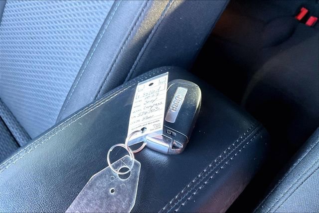 Used 2023 Jeep Compass Sport image 31