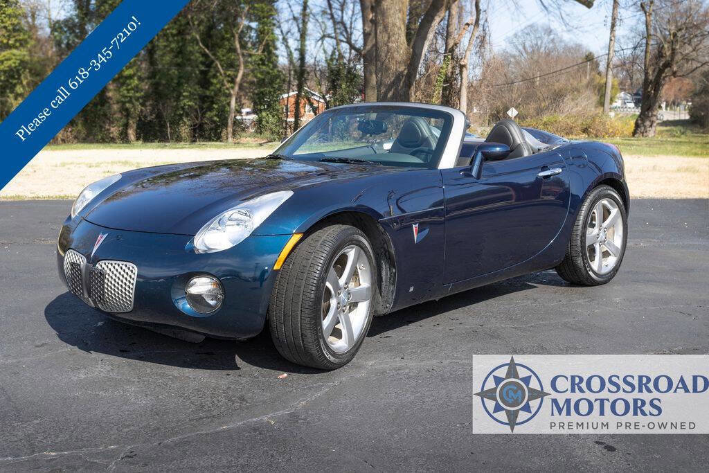 Used 2008 Pontiac Solstice Convertible w/ Premium Package image 4