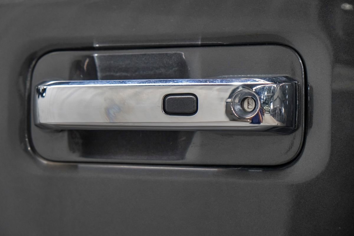 Used 2017 Ford F250 Platinum w/ Platinum Ultimate Package image 43