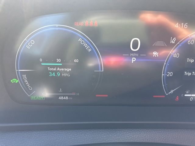 Used 2025 Toyota Crown Signia w/ Advanced Technology Package image 15