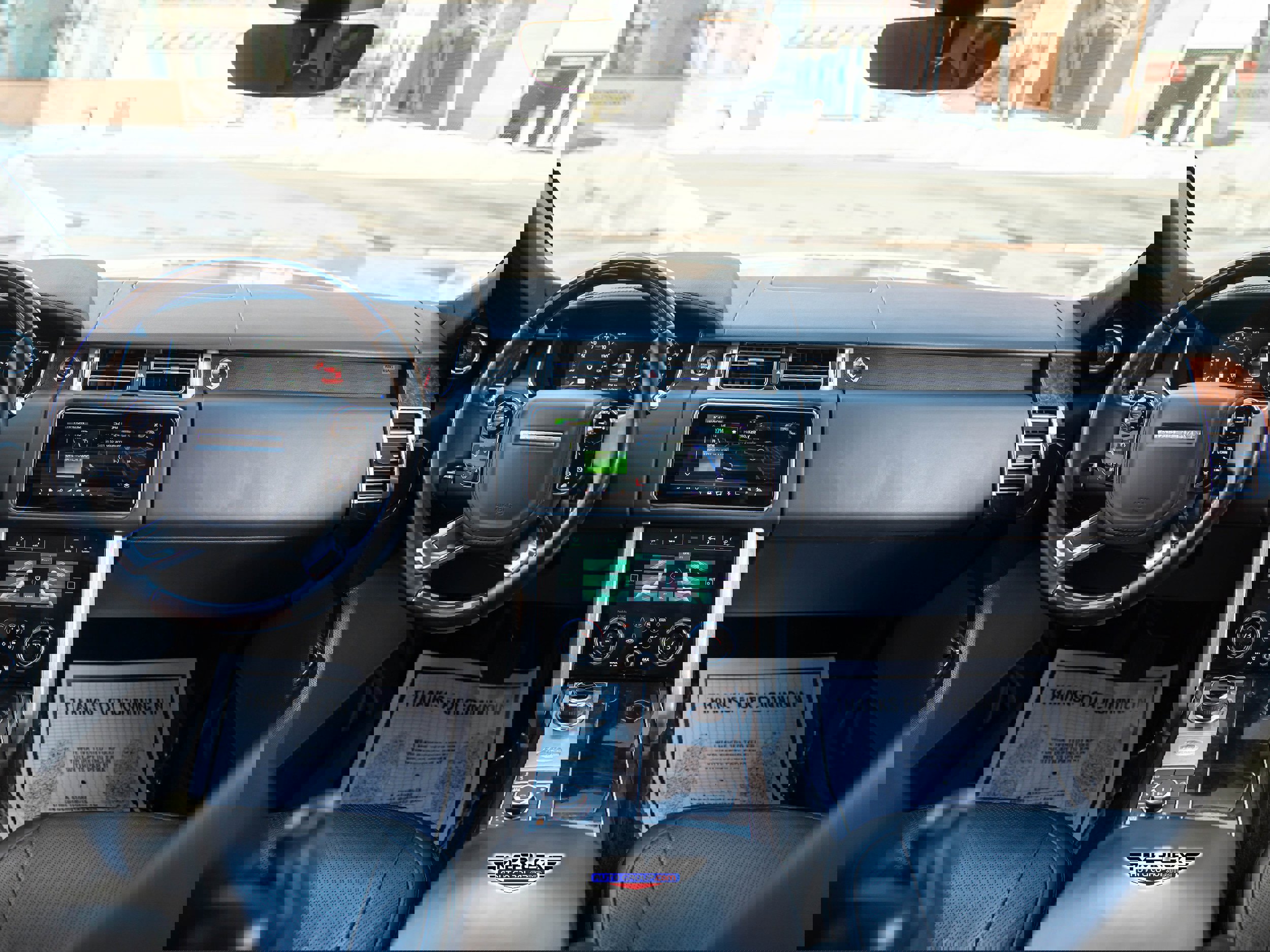 Used 2020 Land Rover Range Rover Long Wheelbase HSE image 14