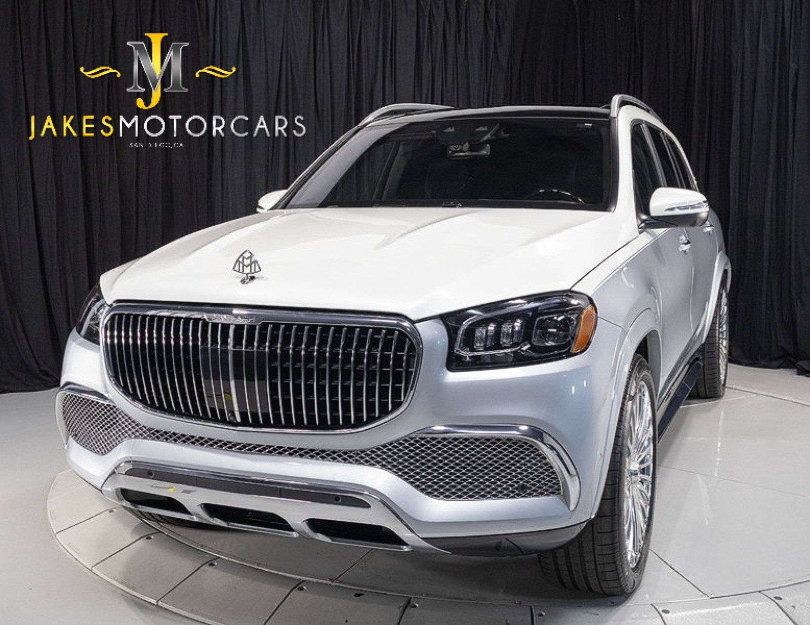 Used 2023 Mercedes-Benz Maybach GLS 600 4MATIC image 25