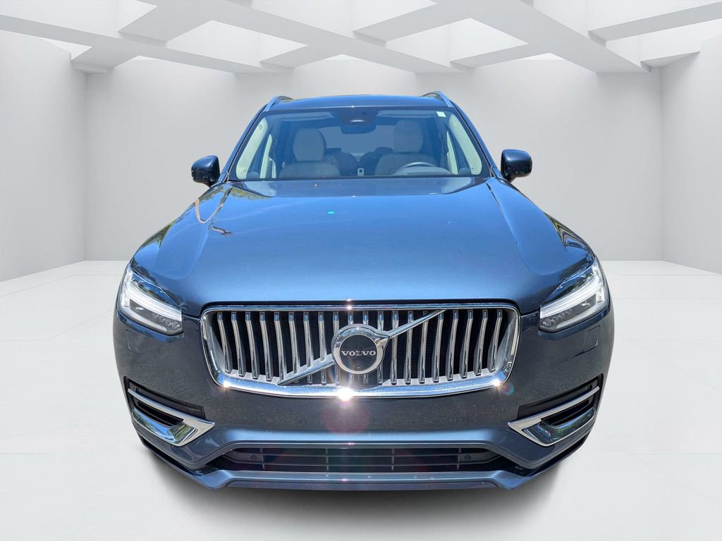 Certified 2024 Volvo XC90 B6 Plus w/ Protection Package Premier AWD/4WD image 8