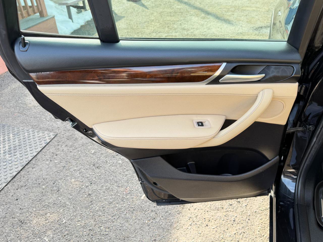 Used 2017 BMW X3 xDrive28i image 31