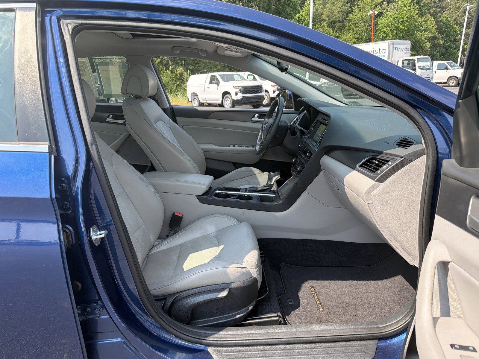 Used 2017 Hyundai Sonata Sport w/ Value Edition Package 02 FWD image 33