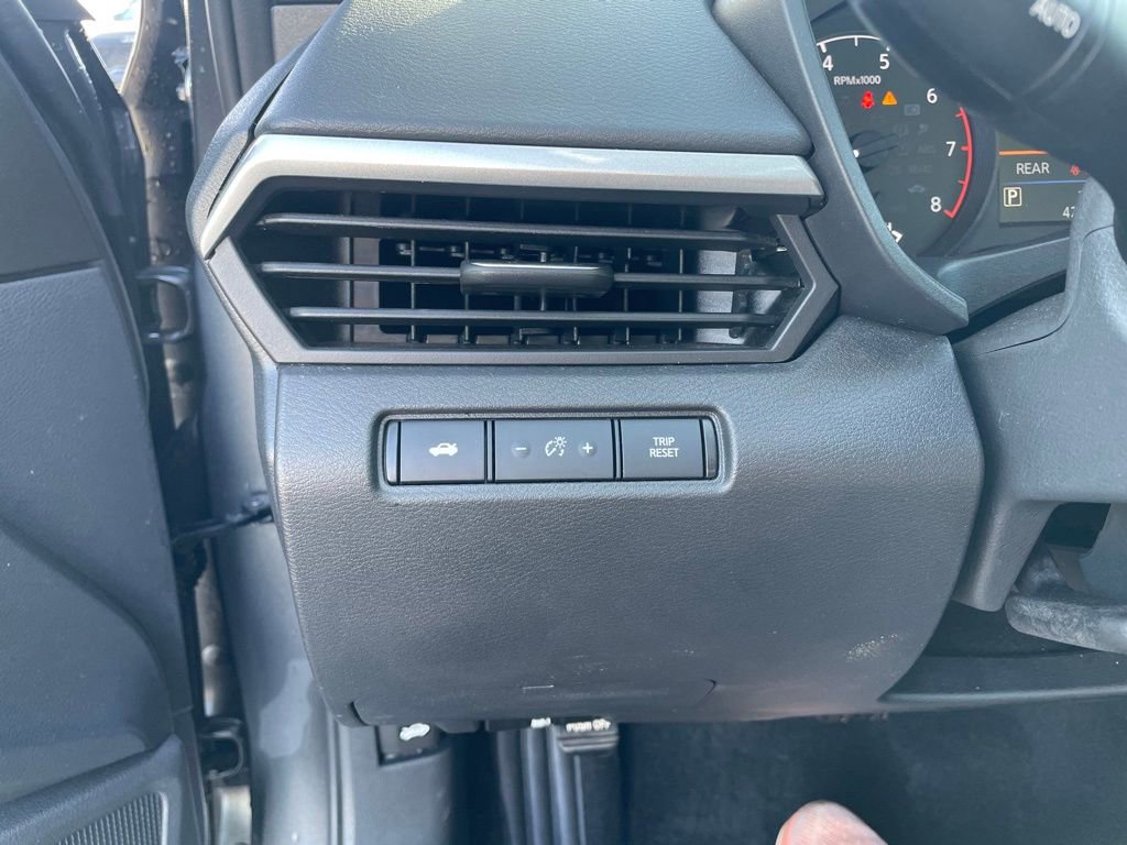 Used 2024 Nissan Altima 2.5 S image 14