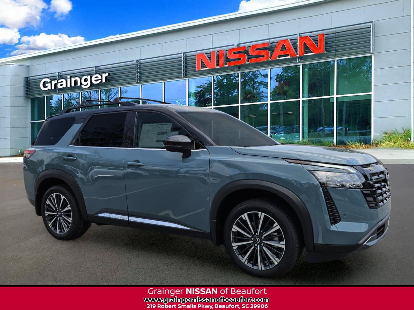 New 2026 Nissan Pathfinder Platinum FWD image 1
