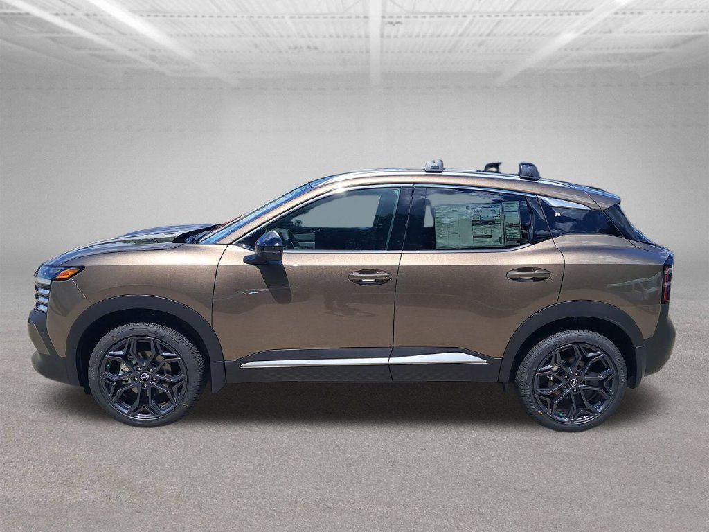 New 2026 Nissan Kicks SR w/ Cold Weather Package AWD/4WD image 2