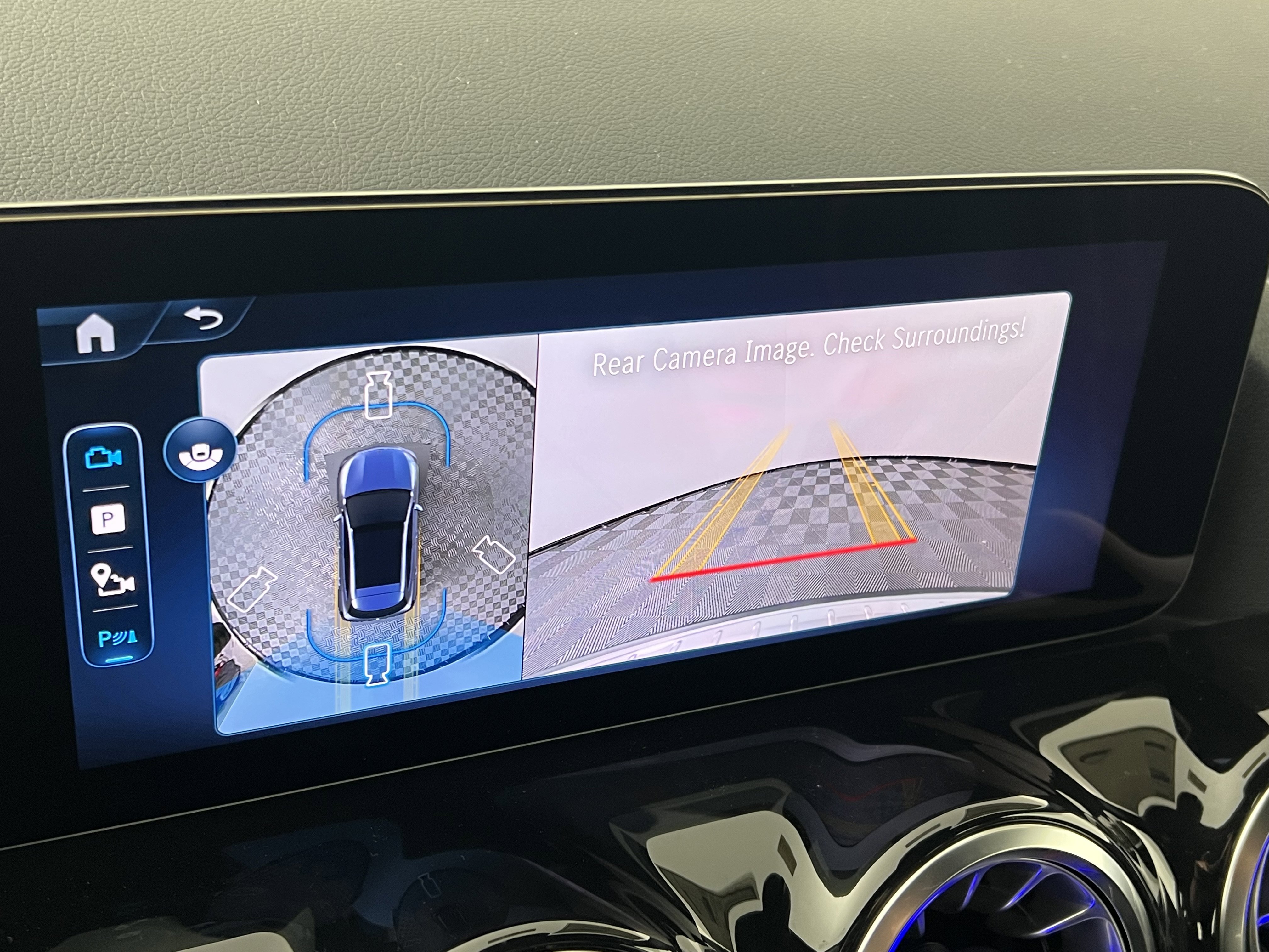 New 2026 Mercedes-Benz GLA 35 AMG 4MATIC image 32