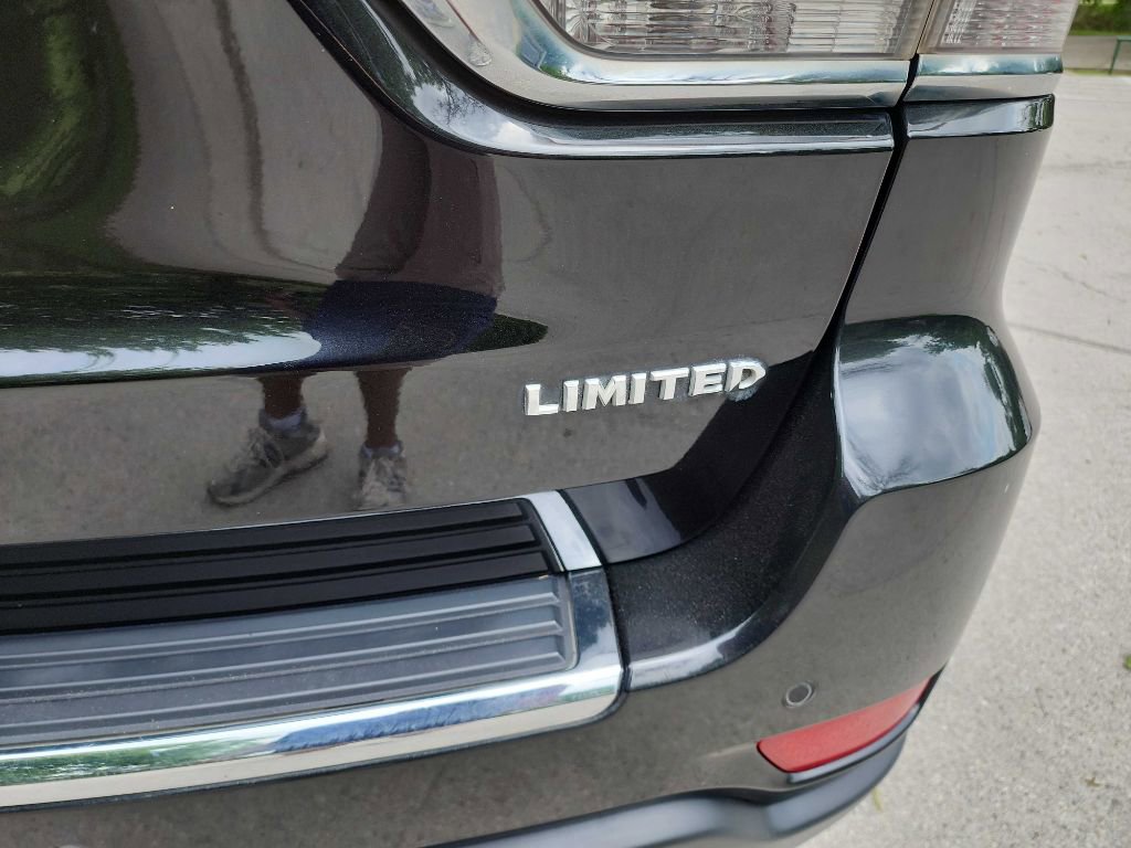 Used 2014 Jeep Grand Cherokee Limited image 6