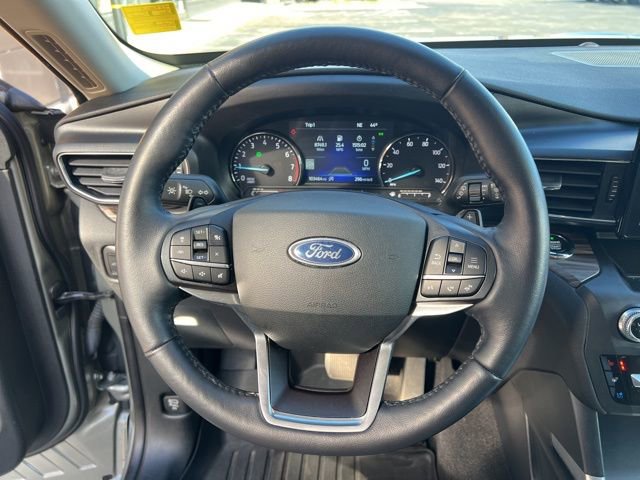 Used 2020 Ford Explorer Limited w/ Class III Trailer Tow Package image 10