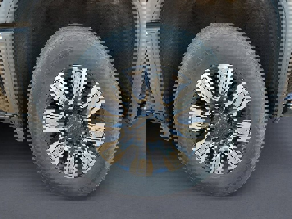 Used 2024 GMC Sierra 2500 Denali w/ Technology Package AWD/4WD image 14