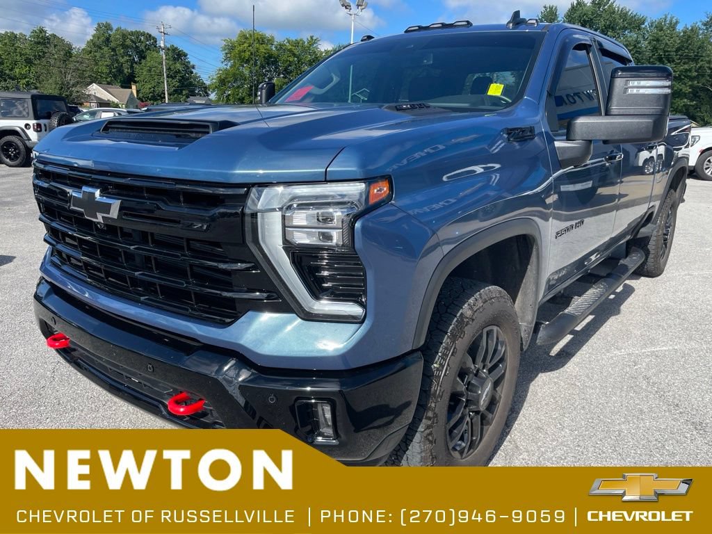 Used 2026 Chevrolet Silverado 2500 LT w/ Trail Boss Package AWD/4WD image 3