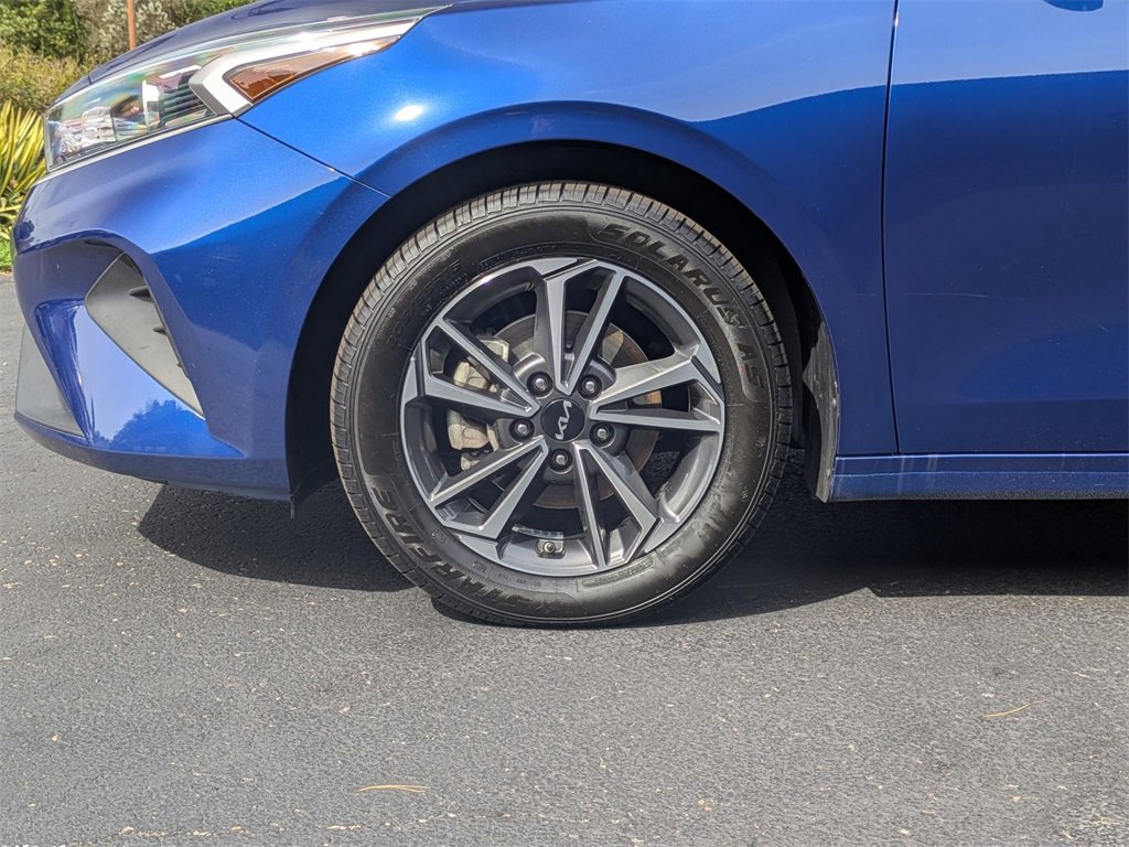 Used 2022 Kia Forte LXS image 8