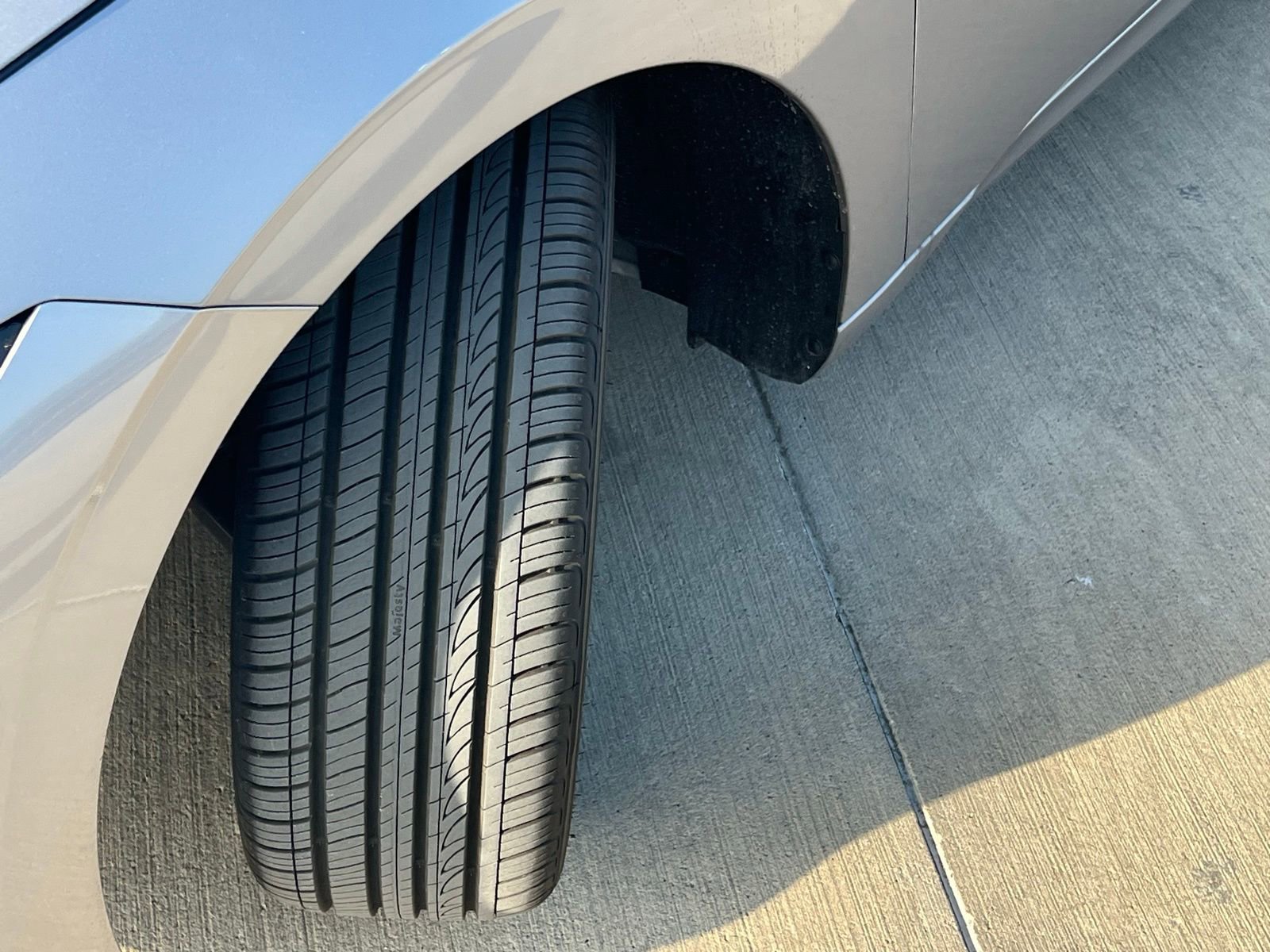 Used 2026 Hyundai Elantra Sport image 9