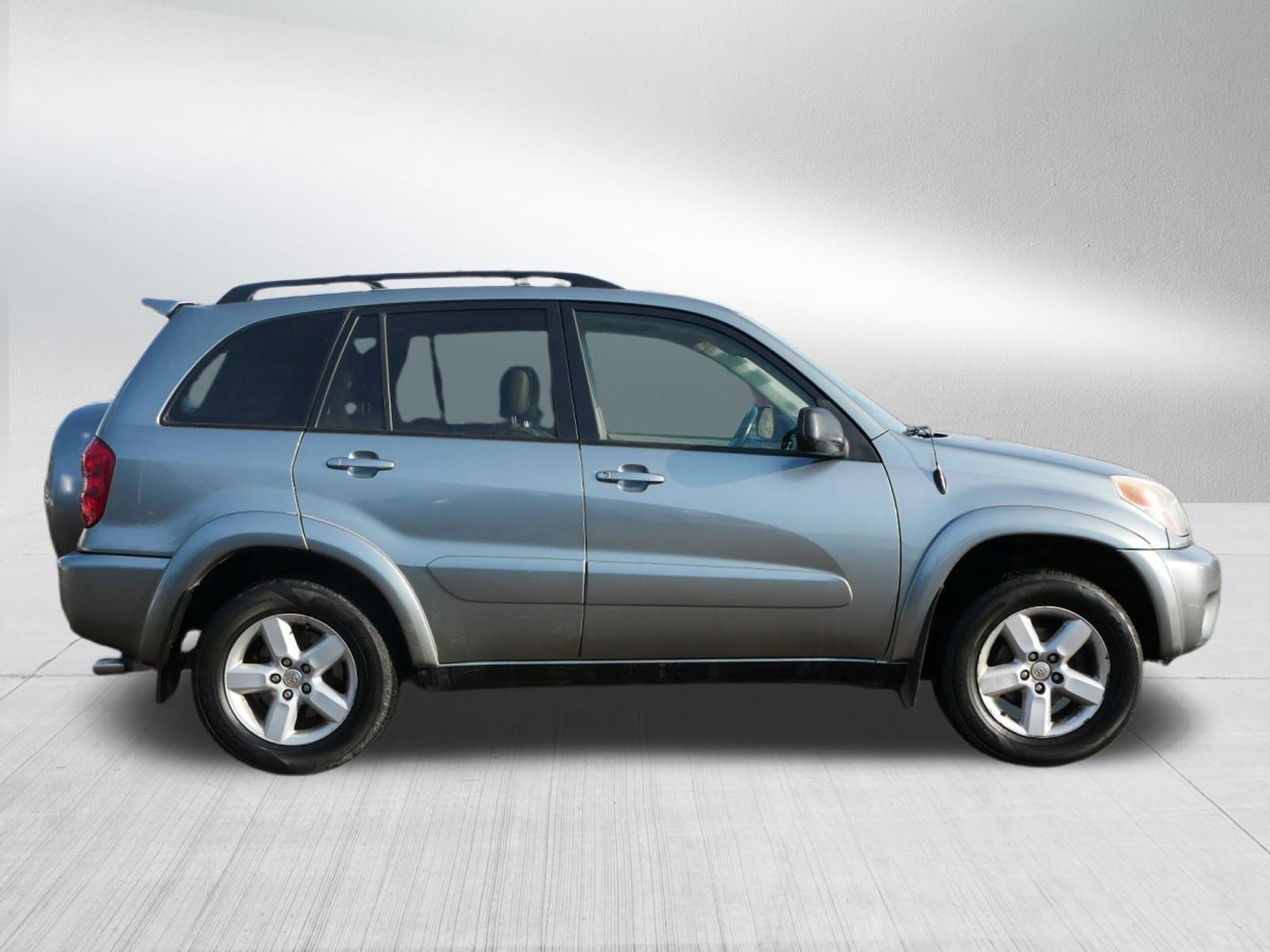 Used 2004 Toyota RAV4 4WD image 8
