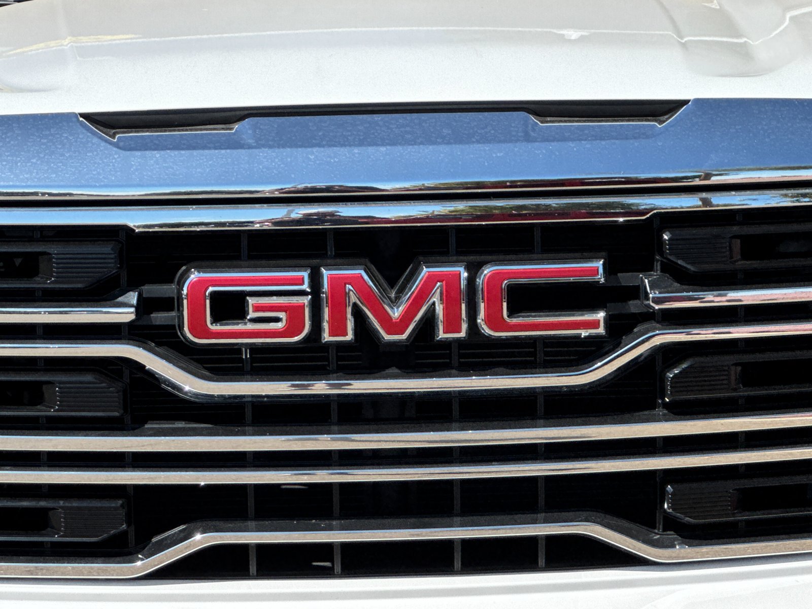 Used 2026 GMC Sierra 1500 SLT RWD image 37