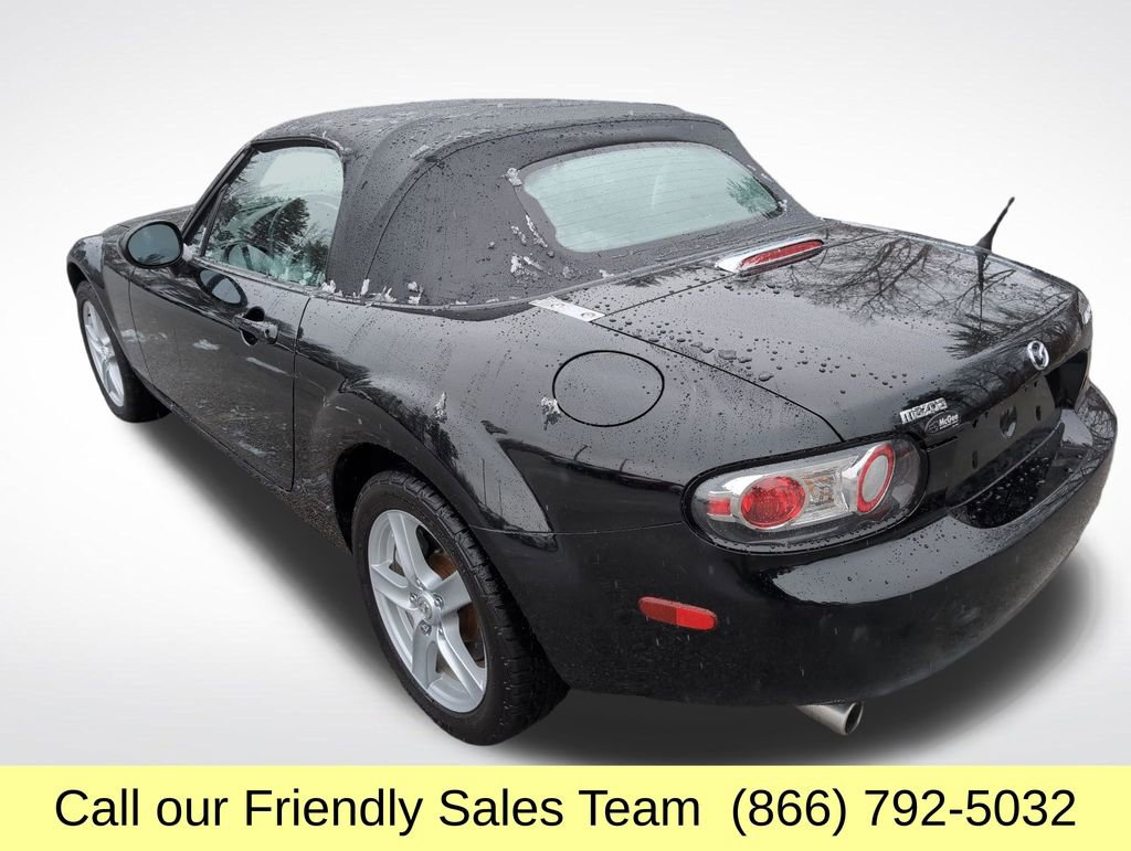 Used 2006 MAZDA MX-5 Miata Touring image 3