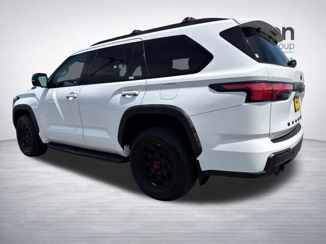 Used 2023 Toyota Sequoia TRD Pro AWD/4WD image 5