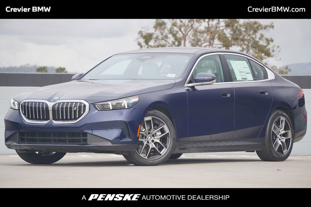 New 2026 BMW i5 eDrive40 w/ Premium Package