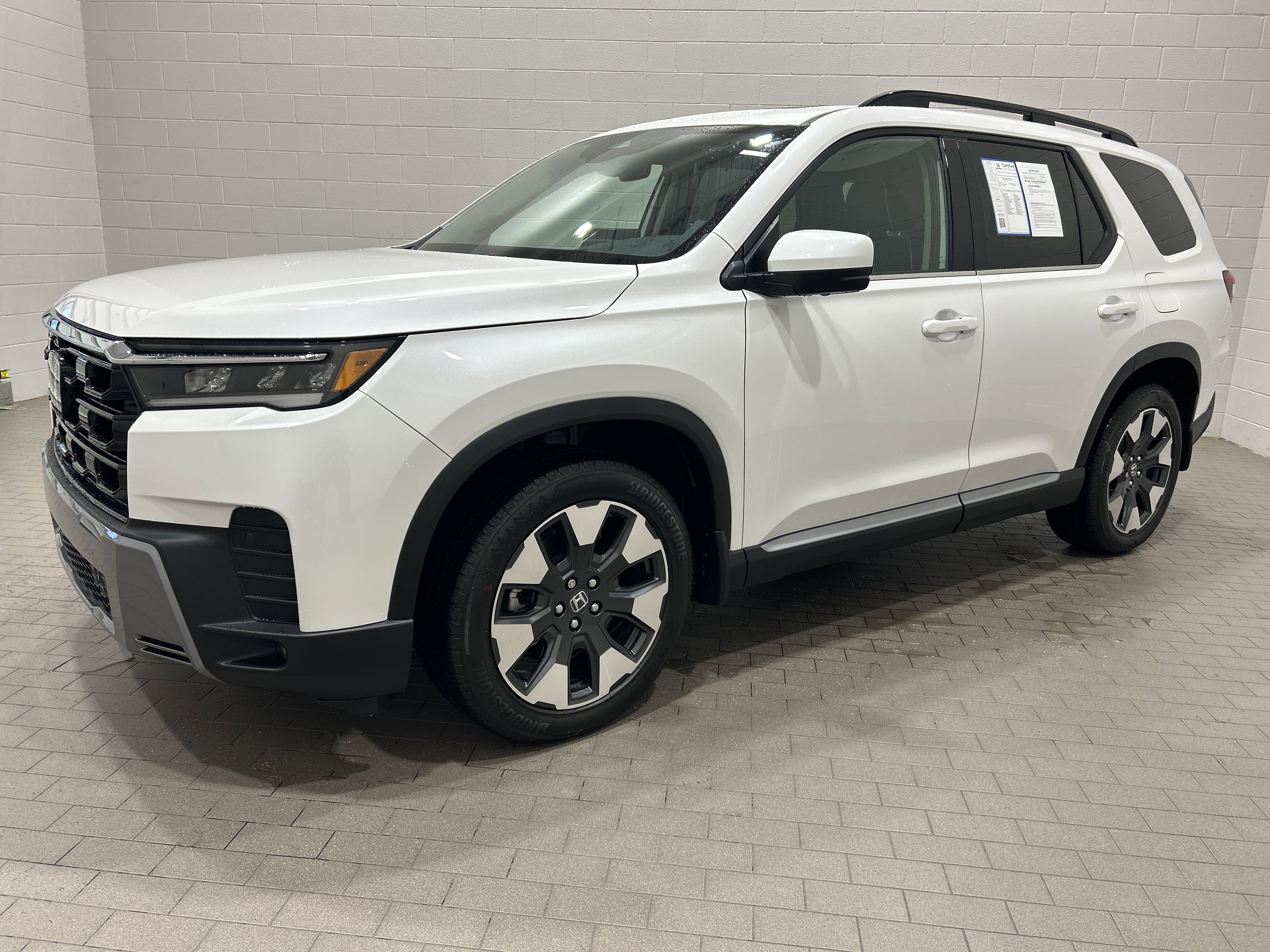 Used 2026 Honda Pilot Elite image 5