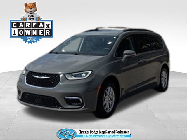 Used 2022 Chrysler Pacifica Touring-L image 1
