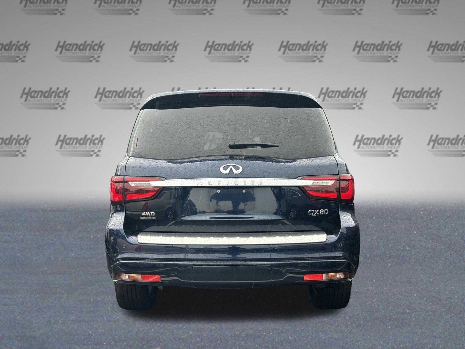 Used 2024 INFINITI QX80 Luxe AWD/4WD image 9
