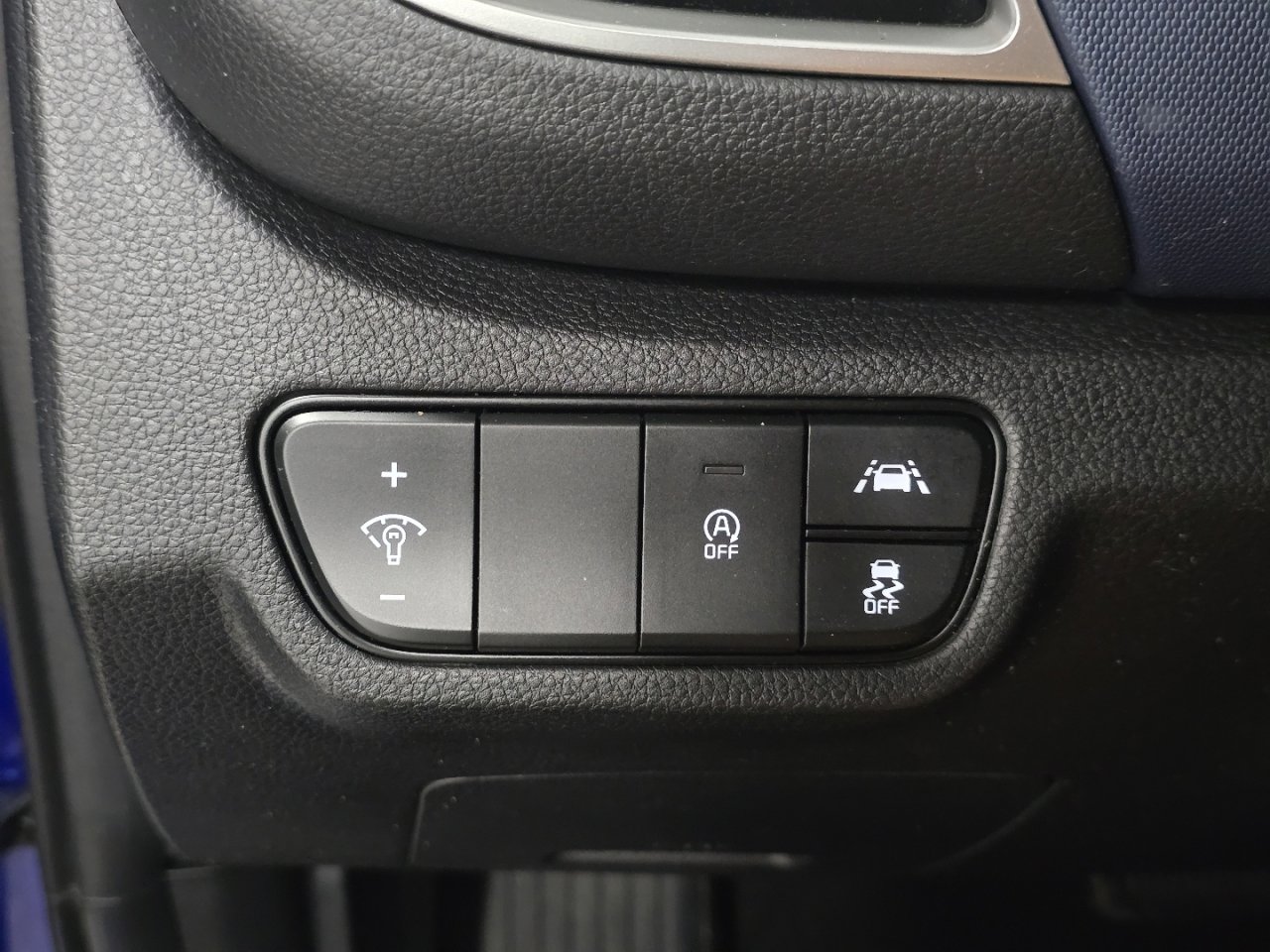 Used 2023 Kia Seltos S w/ Navigation Package image 22