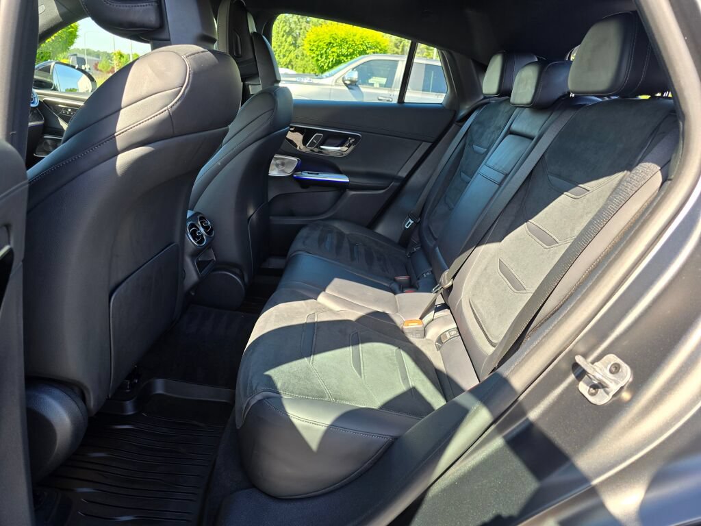 Used 2025 Mercedes-Benz GLC 63 AMG S image 18