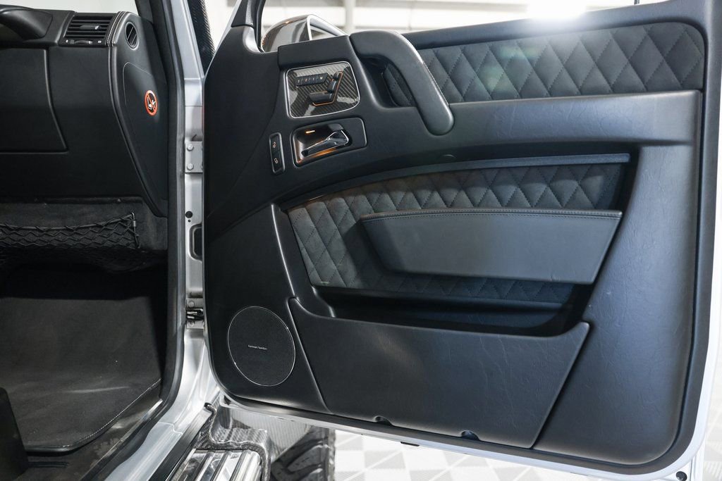 Used 2017 Mercedes-Benz G 550 Squared image 23