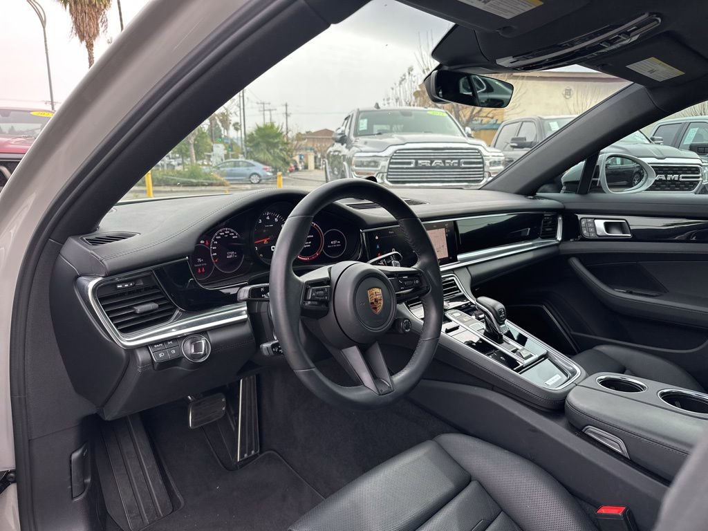 Used 2022 Porsche Panamera 4S image 8