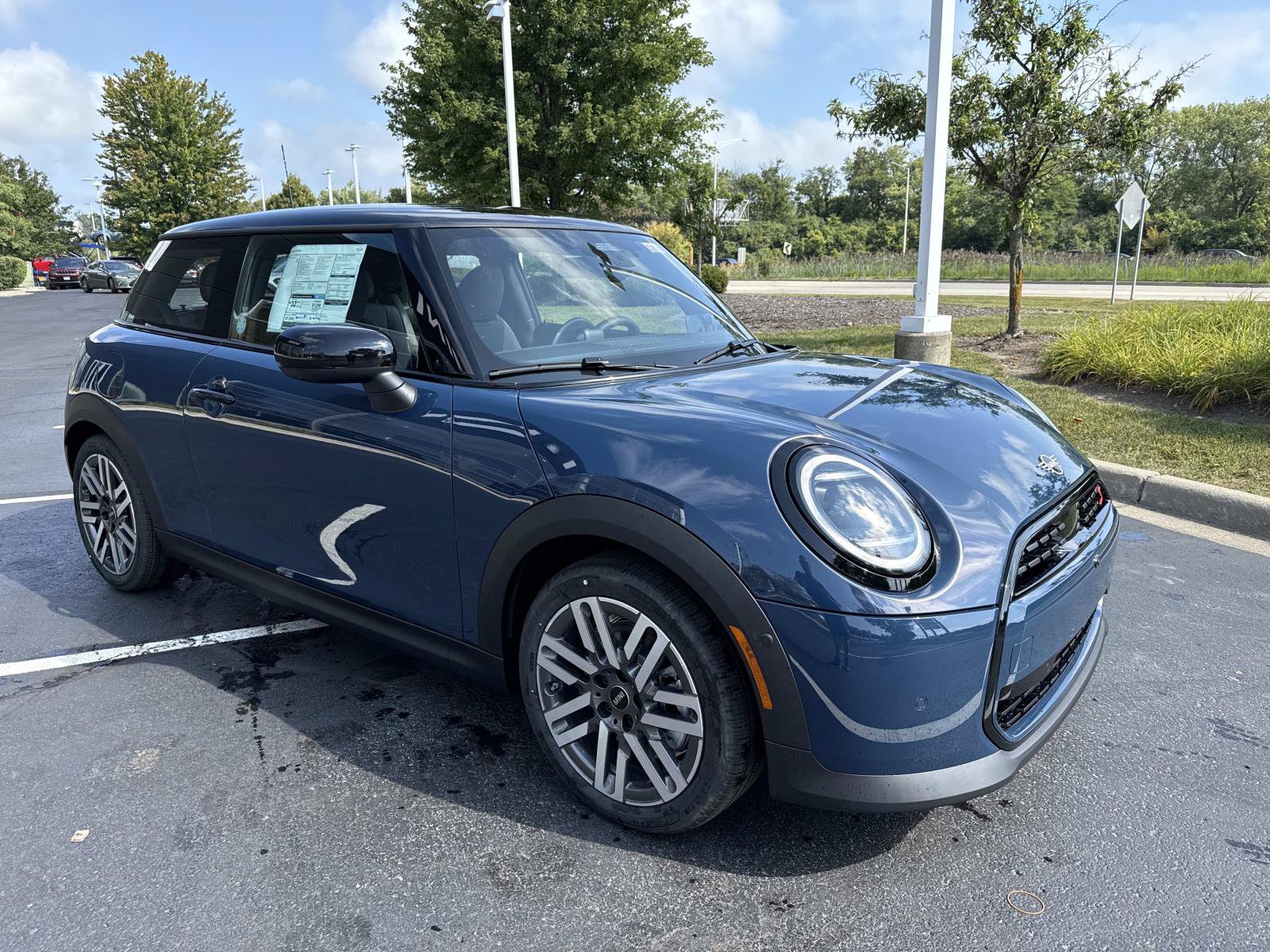 New 2026 MINI Cooper S FWD image 4