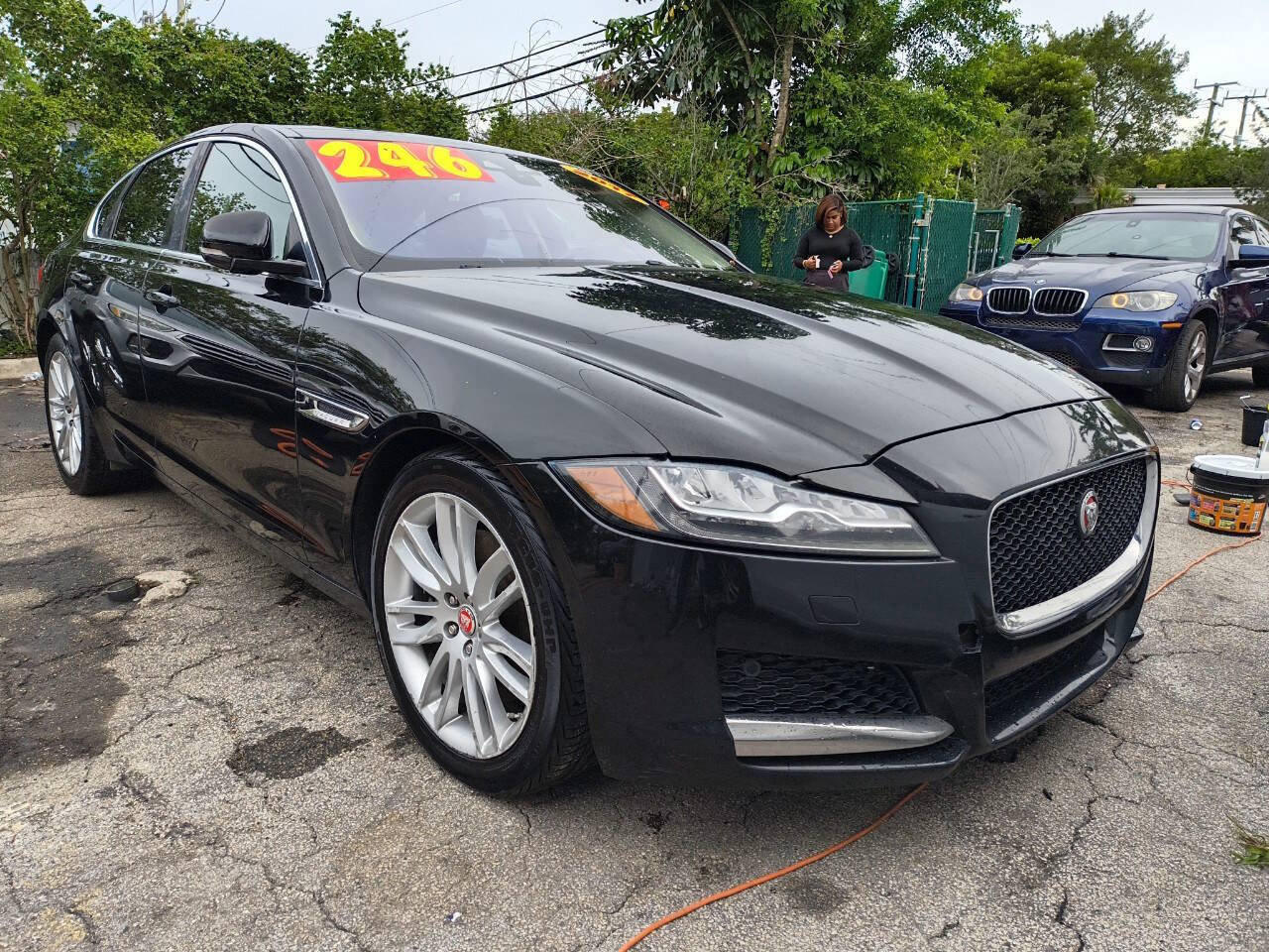 Used 2016 Jaguar XF Prestige AWD/4WD image 15
