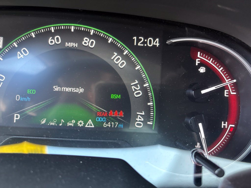 Used 2025 Toyota RAV4 XLE w/ Convenience Package FWD image 26
