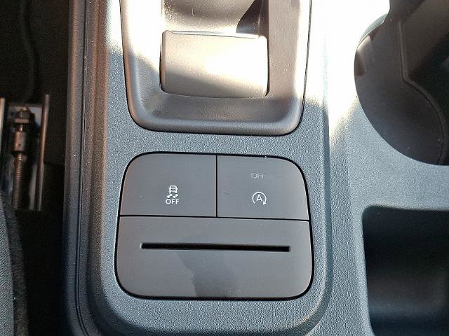 Certified 2025 Ford Maverick Lobo image 26