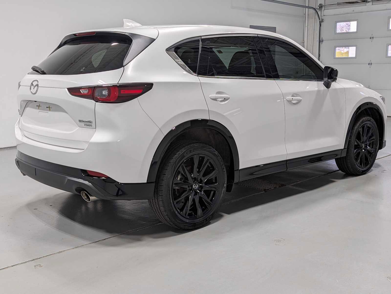 Certified 2024 MAZDA CX-5 Carbon Edition image 8