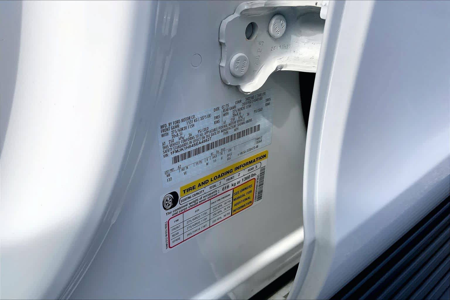 Certified 2025 Ford Expedition Max Active RWD image 32