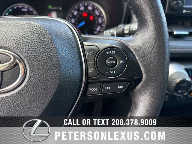 Used 2022 Toyota RAV4 XLE Premium AWD/4WD image 28