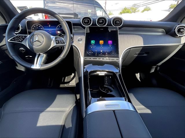 Used 2026 Mercedes-Benz GLC 300 4MATIC image 9