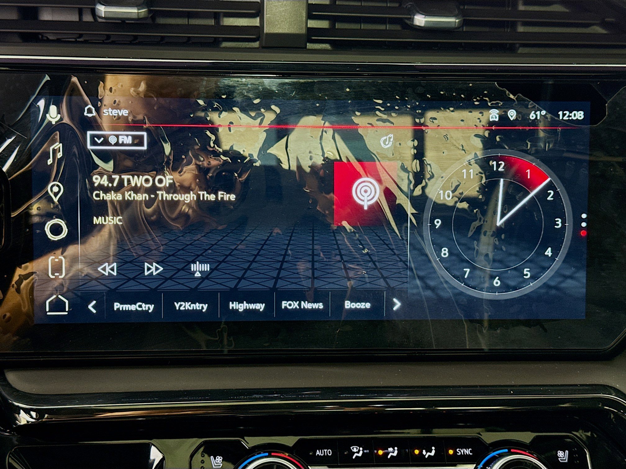 Used 2024 GMC Sierra 2500 AT4X image 15