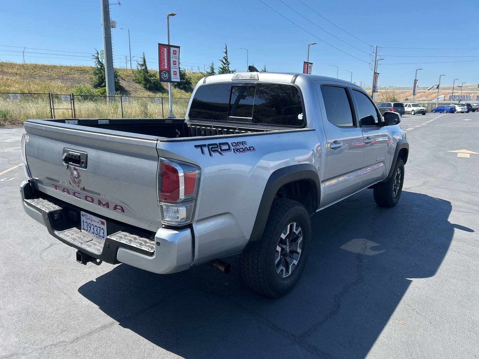 Used 2022 Toyota Tacoma TRD Off-Road w/ Technology Package image 4