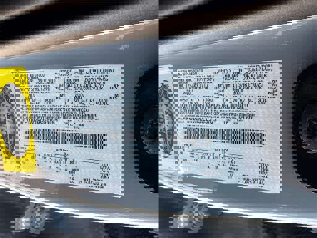 New 2025 Ford F250 Platinum image 30