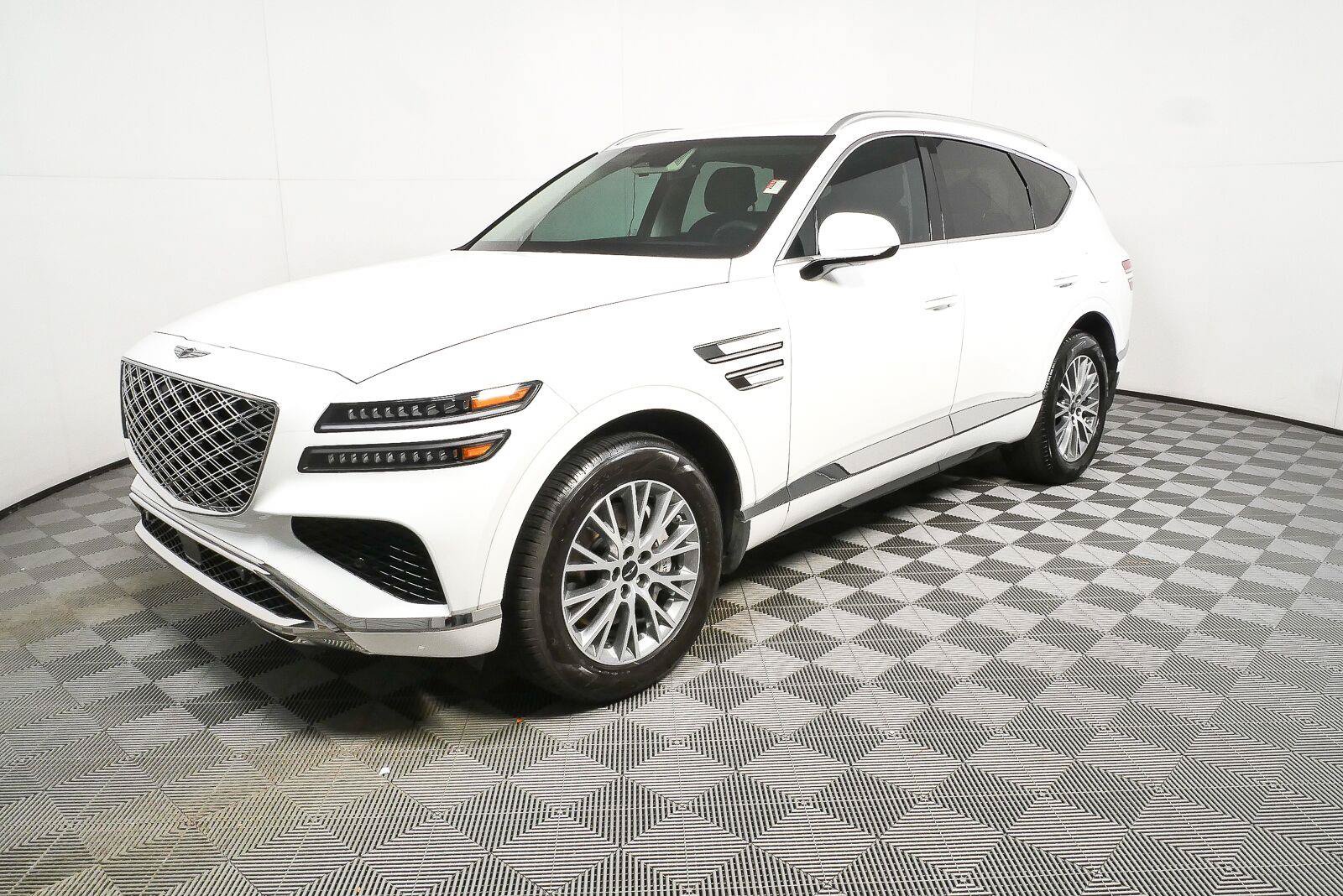 Used 2025 Genesis GV80 2.5T AWD/4WD image 31